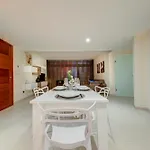 Apartamento Bright 1br In The Heart Of St Julians *