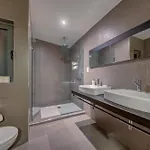 Apartamento Bright 1br In The Heart Of St Julians San Julián