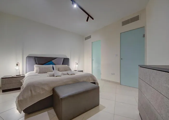 Bright 1br In The Heart Of St Julians *