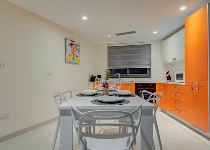 Bright 1br In The Heart Of St Julians Apartmán *