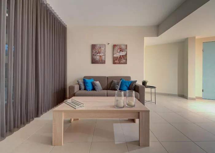 Appartement Bright 1br In The Heart Of St Julians San Ġiljan